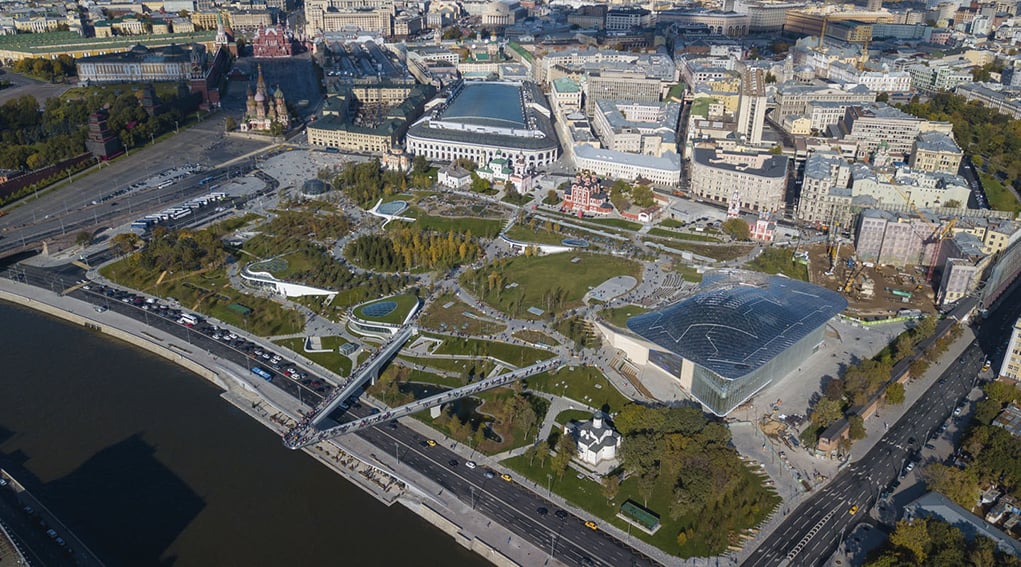 Zaryadye_park_Moscow_by_Government_of_Moscow_Press_centre_CC4.0